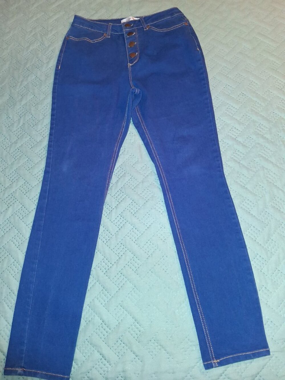 Excellent Condition! No Boundaries Skinny Jeans-size 11